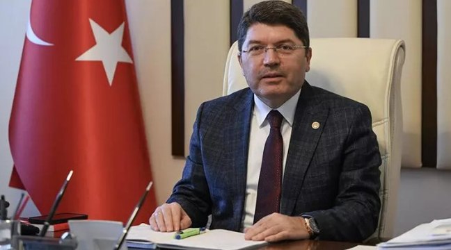 Adalet Bakanı Yılmaz Tunç, Adıyaman Valiliği'nde açıklamalarda bulundu