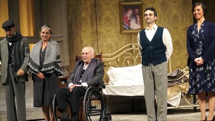 Il discorso di Luigi De Filippo a teatro