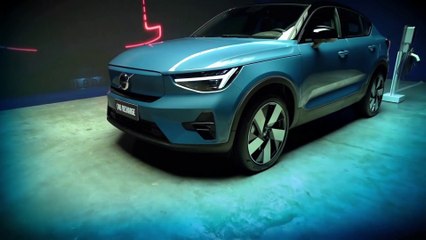 Volvo C40 Recharge - versiones disponibles en Paraguay y República Dominicana