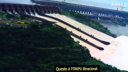 Mattarella alla centrale di Itaipu, poi partenza per Roma