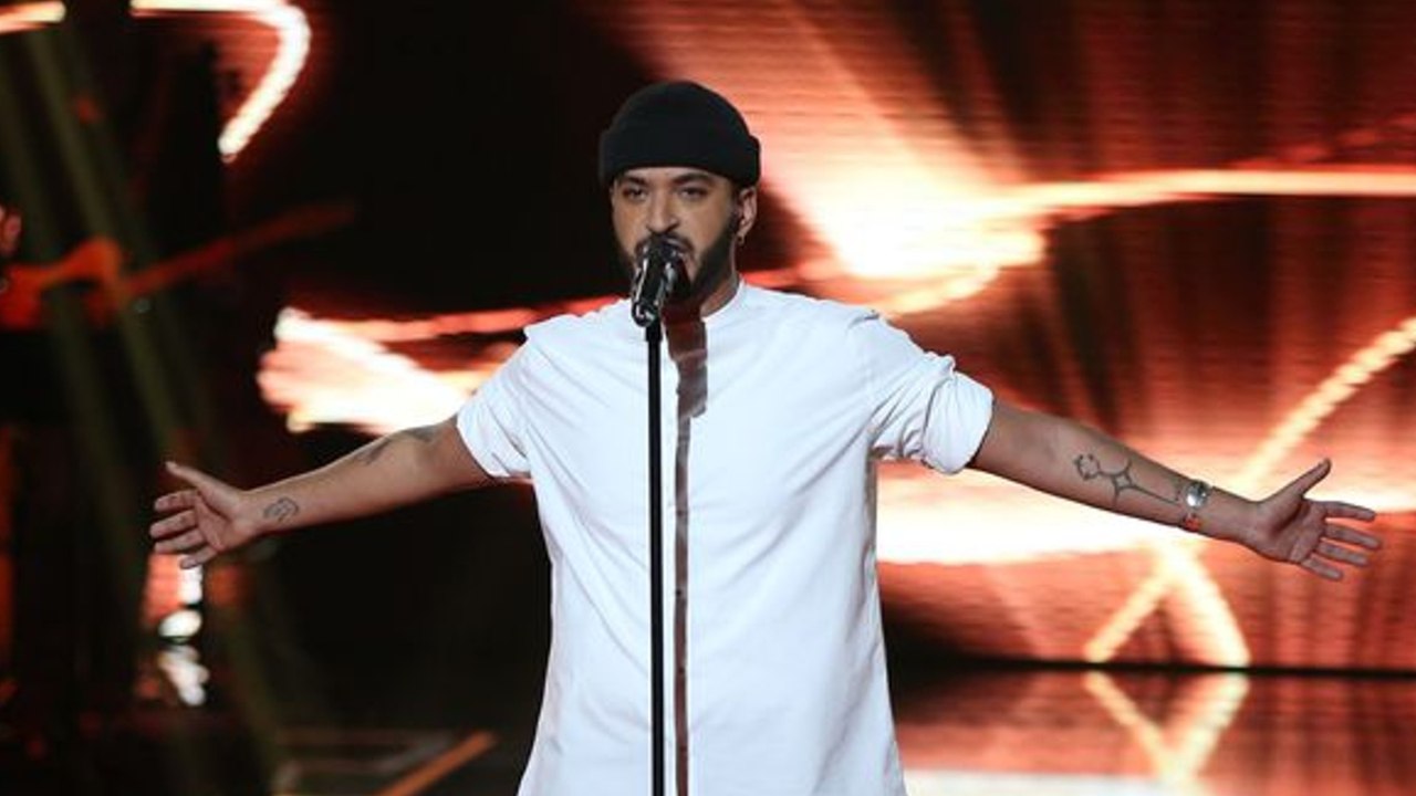 GALA VIDEO - PHOTO - “Pardon…” : Slimane désemparé présente ses excuses à ses fans