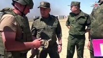شاهد: وزير الدفاع سيرغي شويغو يتفقد تدريبات الجيش في جنوب روسيا