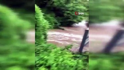 Kocaeli'yi şiddetli yağmur vurdu, birçok yer sular altında kaldı!