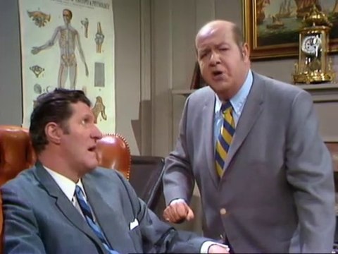 It's Tommy Cooper (1970) S01E02 - February 14, 1970 - Stubby Kaye