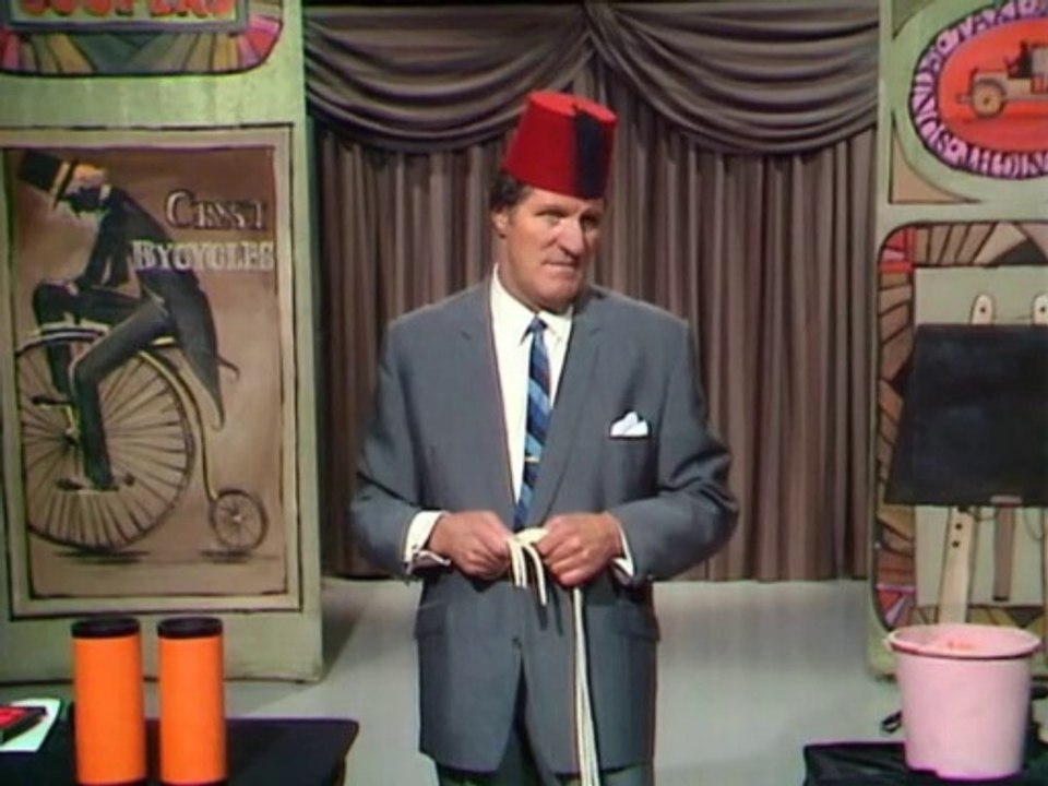 It's Tommy Cooper (1970) S01E01 - February 7, 1970