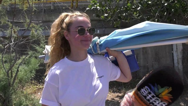 Κόκκινο χτυπάει ο υδράργυρος: Βούλιαξαν οι παραλίες στα Καμένα Βούρλα από λουόμενους