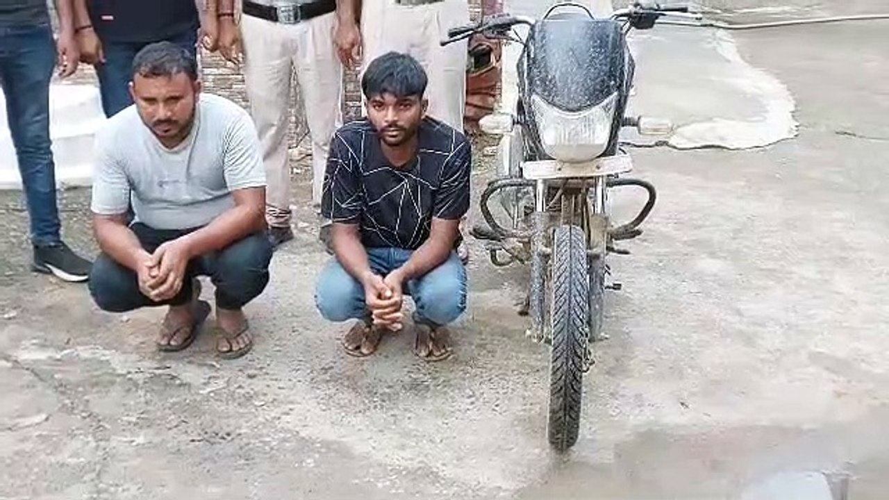 महंगा टमाटर खरीदने आए व्यवसायी से बदमाशों ने लू...