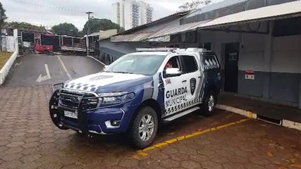 Uno furtado em Santa Tereza do Oeste é recuperado pela GM no Bairro Turisparque, em Cascavel