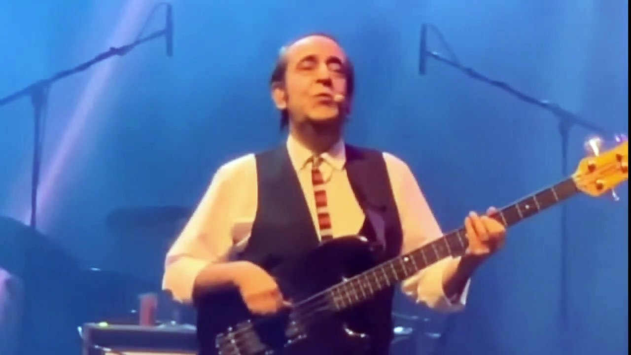 Özkan Uğur'un ailesinden ilk açıklama: Hepimizin başı sağ olsun