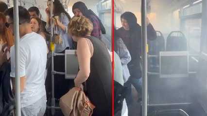 Download Video: Metrobüste yangın çıktı, büyük panik yaşandı