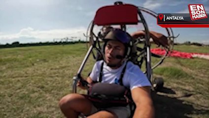 Antalya'da paramotor pilotundan Kuşçu'ya bayılma şakası