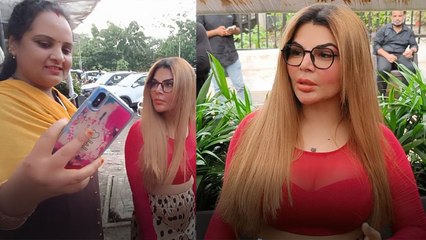 Rakhi Sawant Spotted at Andheri with her Friend Rajshri । FilmiBeat