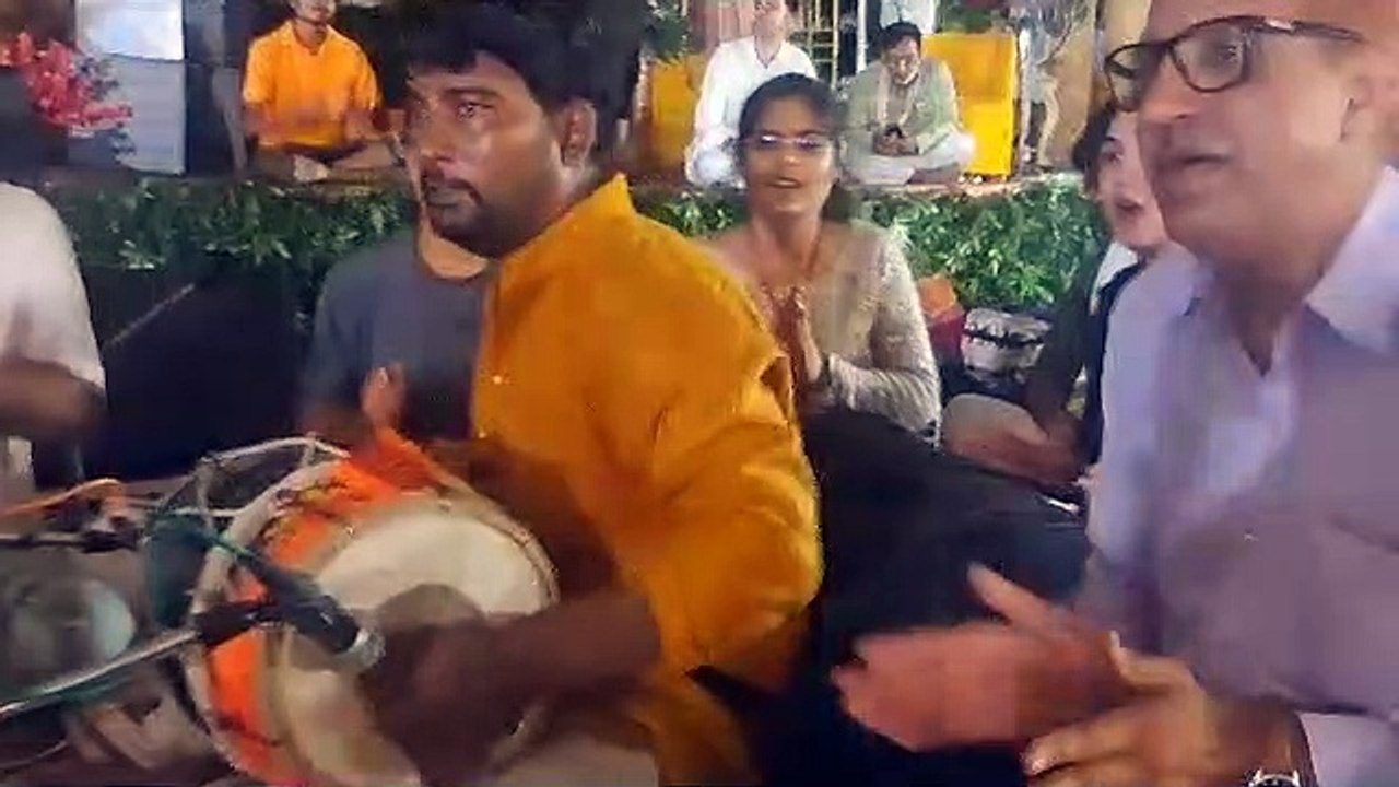 भोलेनाथ को एक लोटा जल, सभी समस्याओं का हल