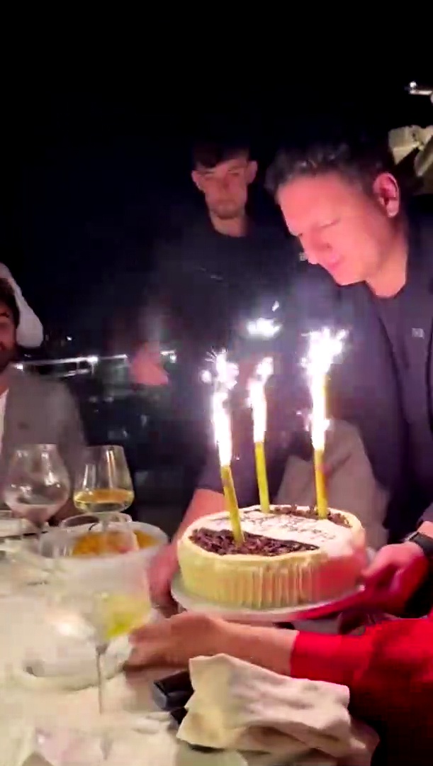 नीतू कपूर ने इटली में इस अंदाज में मनाया बर्थडे, सेलिब्रेशन की इनसाइड VIDEO हुई वायरल