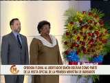Realizan ofrenda floral a El Libertador Simón Bolívar en el Panteón Nacional
