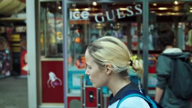 Summer Survivors Bande-annonce (EN)