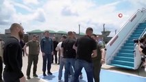 Zelenskiy, 5 Azov Taburu komutanıyla Türkiye'den ayrıldı