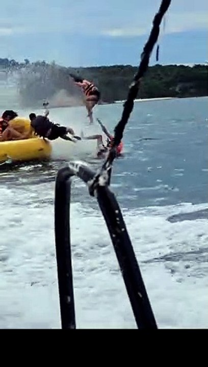Wake Fail Flings Passengers