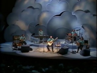 Raffi in Concert With The Rise and Shine Band (1988)