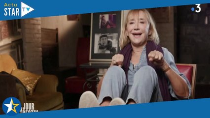 "Je me suis ouvert la jambe" : Marie-Anne Chazel dévoile les effets spéciaux modestes utilisés pour