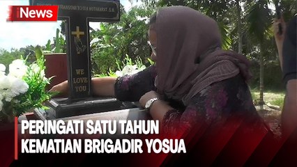 Menangis di Nisan Makam, Keluarga Peringati Satu Tahun Kematian Brigadir Yosua