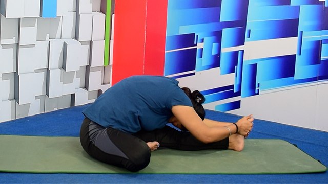 इस 1 Yoga से Prostate Cancer से छुटकारा | पेट की चर्बी कम करने के लिए कौन सा योग करना चाहिए |Boldsky