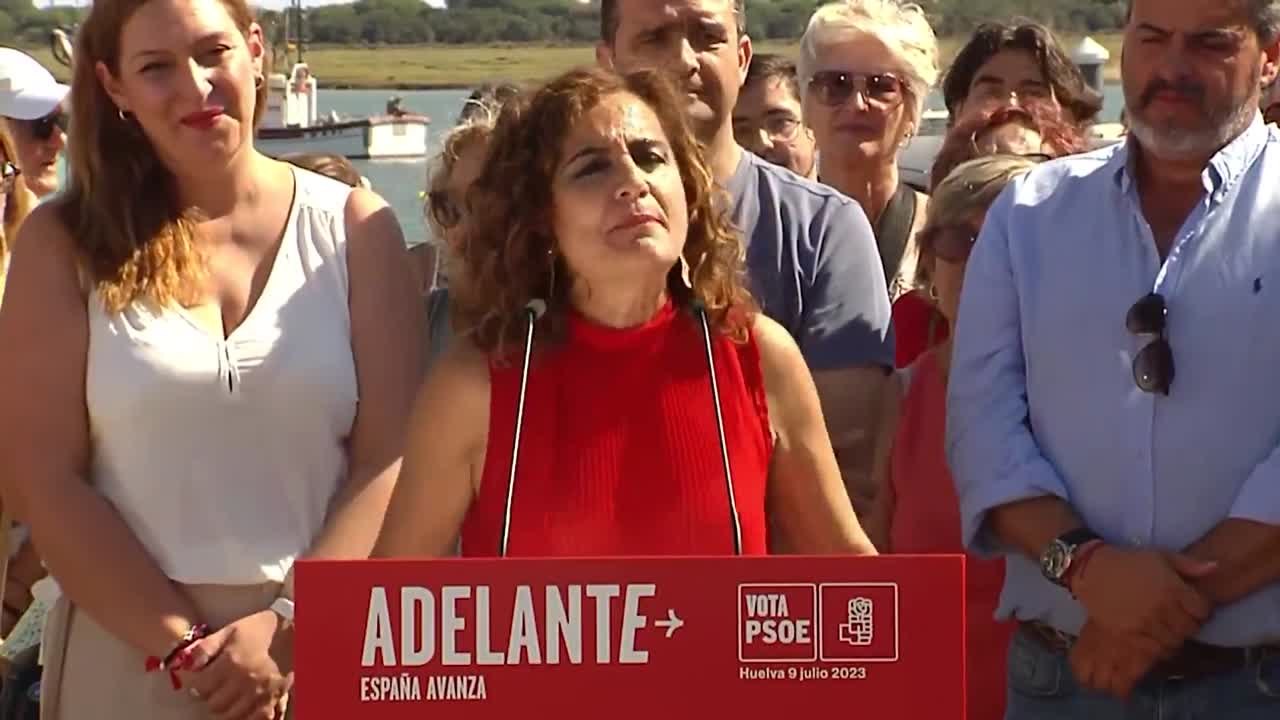 Montero apela al voto de votantes "moderados" del PP