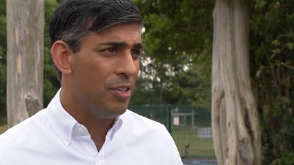 Rishi Sunak ‘discourages’ cluster bomb use after Biden agrees to send them to Ukraine