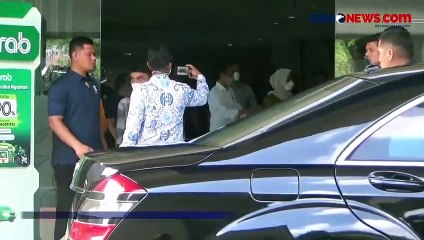 Presiden Jokowi Jenguk Cak Nun di RSUP Sardjito Yogyakarta