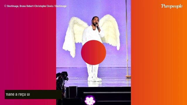 Les gens de Calais sont... : Slimane hautain avec son public ? Un fan très déçu interpelle le chanteur