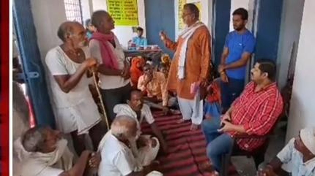 छतरपुर: निःशुल्क नेत्र शिविर में 200 से ज़्यादा लोगों की आंखों का हुआ परीक्षण