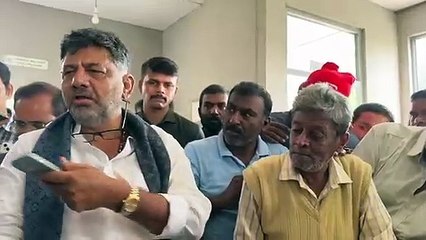 उपमुख्यमंत्री डीके शिवकुमार ने किया इंदिरा कैंटीन का दौरा