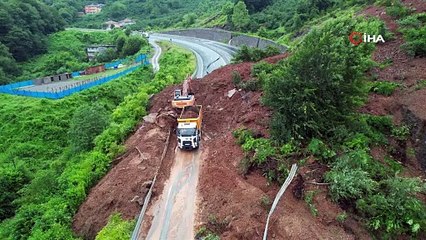 Havadan dronla böyle görüntülendi! Zonguldak-İstanbul karayolunda heyelan