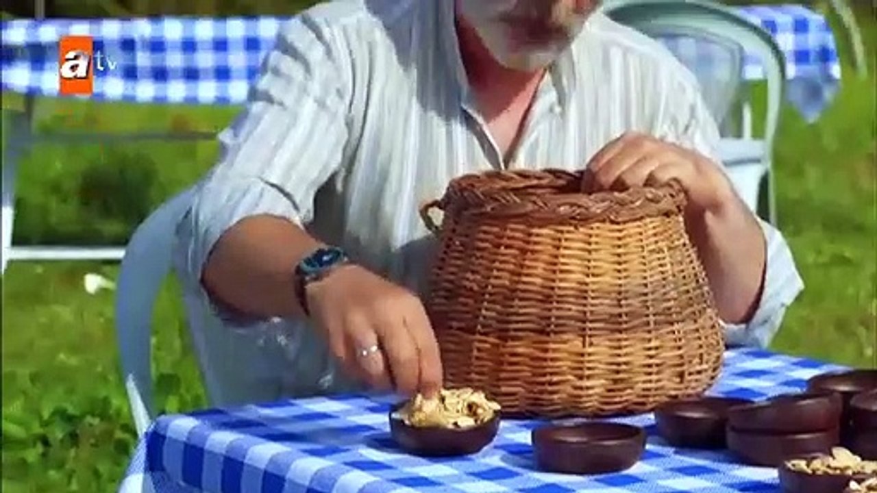 مسلسل لن أعطيك للغريب الحلقة 3 مترجمة القسم 2 part 1/1 part 1/1