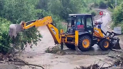 Les précipitations à Bartın ont provoqué des inondations et des débordements