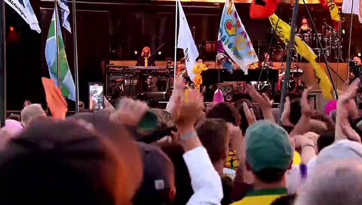 Pinball Wizard (The Who cover) first time since 2009 Elton John (live