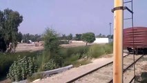 Rehman Baba Express  47UP Approaching  Ghotki Railway Station Signal is not clear | Beautiful  View of Ghotki Station