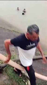 पैर फिसलने से गिरा गया था नहर में