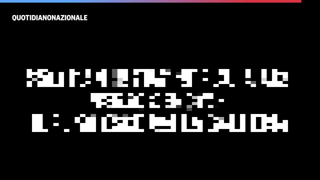 Pullman in fiamme sulla A12 verso Genova: il fumo esce dalla galleria