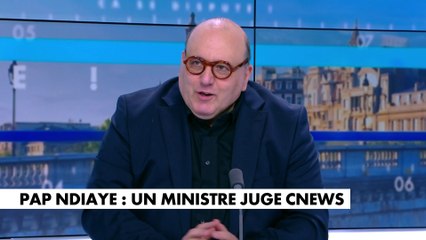Julien Dray : «Avant de s'en prendre aux autres, il devrait s'en prendre à lui-même, à l'Education Nationale»