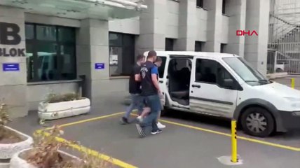 L'agent de sécurité privé a été libéré après la vidéo où il se moquait de la prière