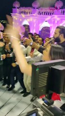 فرحة ياسمين علواني نجمة عرب جوت تالنت وعريسها وهي بتلبس خاتم الزواج