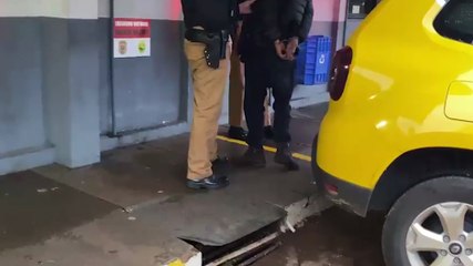 A casa caiu! Homem é detido em posse de Biz furtada