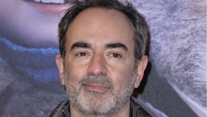 GALA VIDEO - Bruno Solo, ses rares confidences sur ses parents : “Ils sont partis tous les deux”