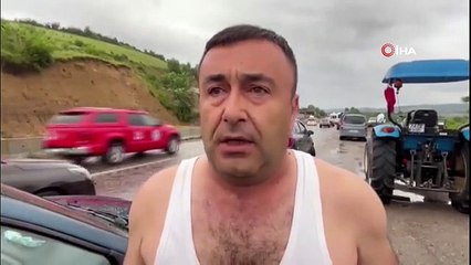 Bartın'da selde mahsur kalan 50 kişi helikopterle kurtarılıyor