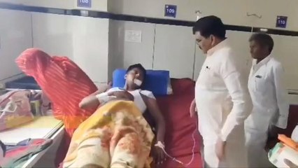 बड़वाह: खूंखार तेंदुए का आतंक, किसान पर किया जानलेवा हमला, कर दिया ये हाल