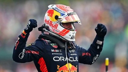 Скачать видео: Max Verstappen Wins The British Grand Prix After Surviving Early Scare From Lando Norris