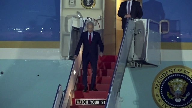 وصول الرئيس الأميركي جو بايدن إلى المملكة المتحدة