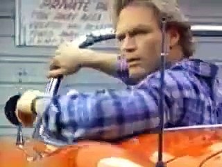 Back in Business Bande-annonce (EN)