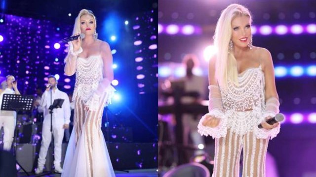 Süperstar Ajda Pekkan, sahnede gösterdiği performansla alkış yağmuruna tutuldu